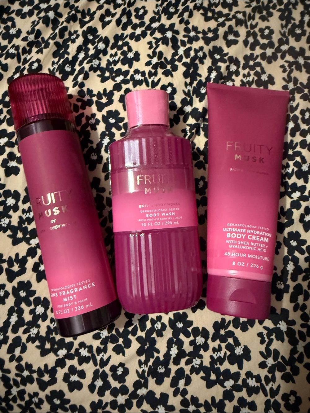 Bath & Body Works Fruity Musk Pink Body Wash, Mist & Cream Set